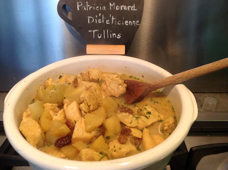 Recette Aiguillettes de poulet pomme curry au lait de coco à Tullins