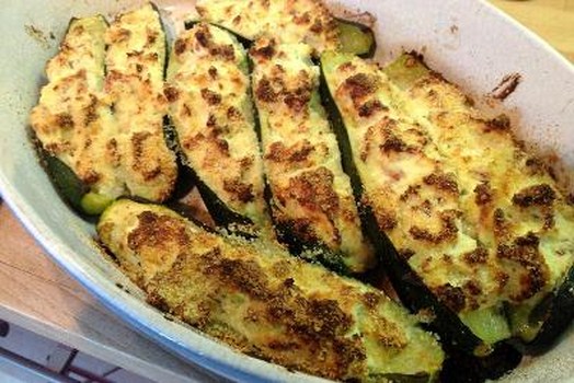 Recette Courgettes farcies à la ricotta et au thon à Rives