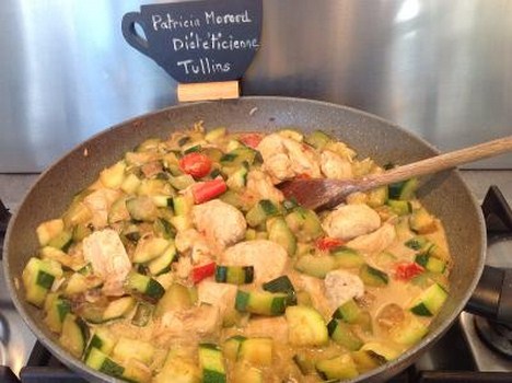 Poêlée de courgettes et poulet